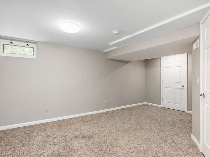 8515 Old Ivory Way, Blacklick, OH 43004 Photo 26