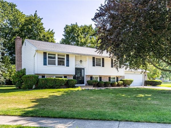 114 Saddlehorn Drive , Rochester, NY 14626