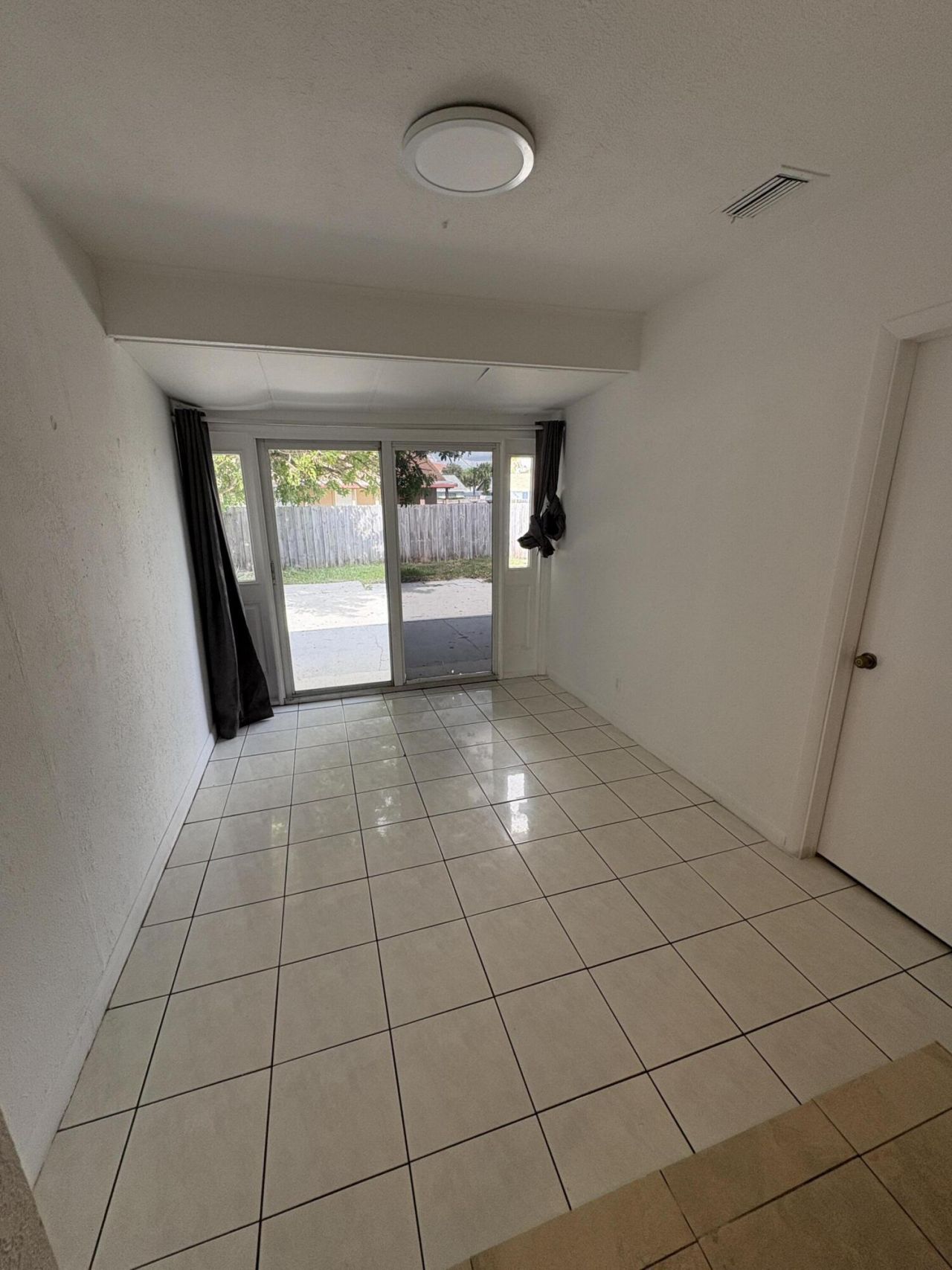 3801 Van Cott Circle, West Palm Beach, FL 33403 Photo