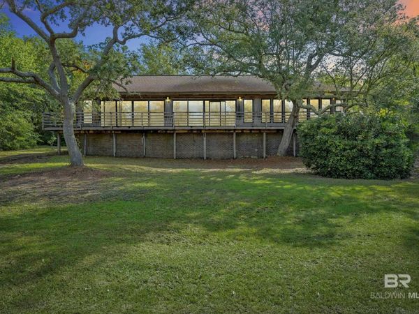 9580 N Bayou Road, Lillian, AL 36549