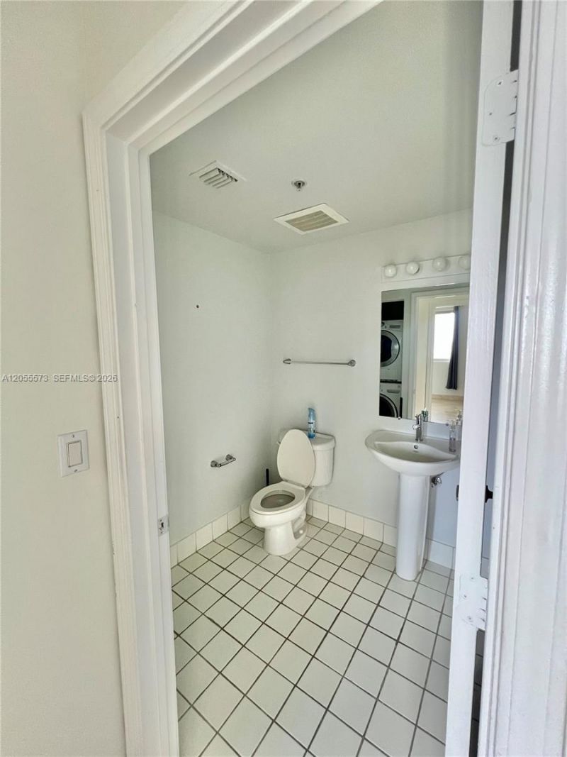 601 NE 36th St, Unit 1307, Miami, FL 33137 Photo