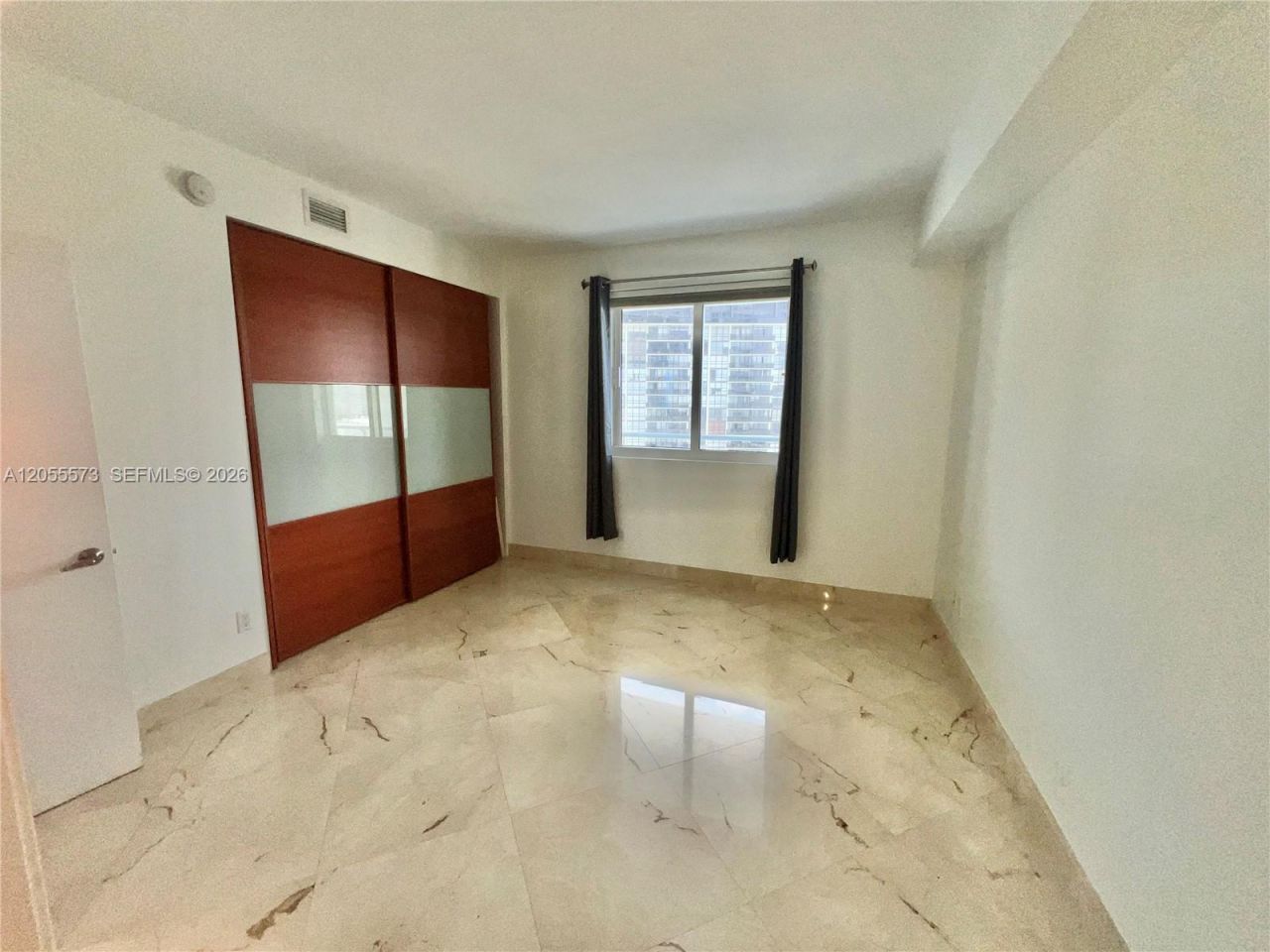 601 NE 36th St, Unit 1307, Miami, FL 33137 Photo