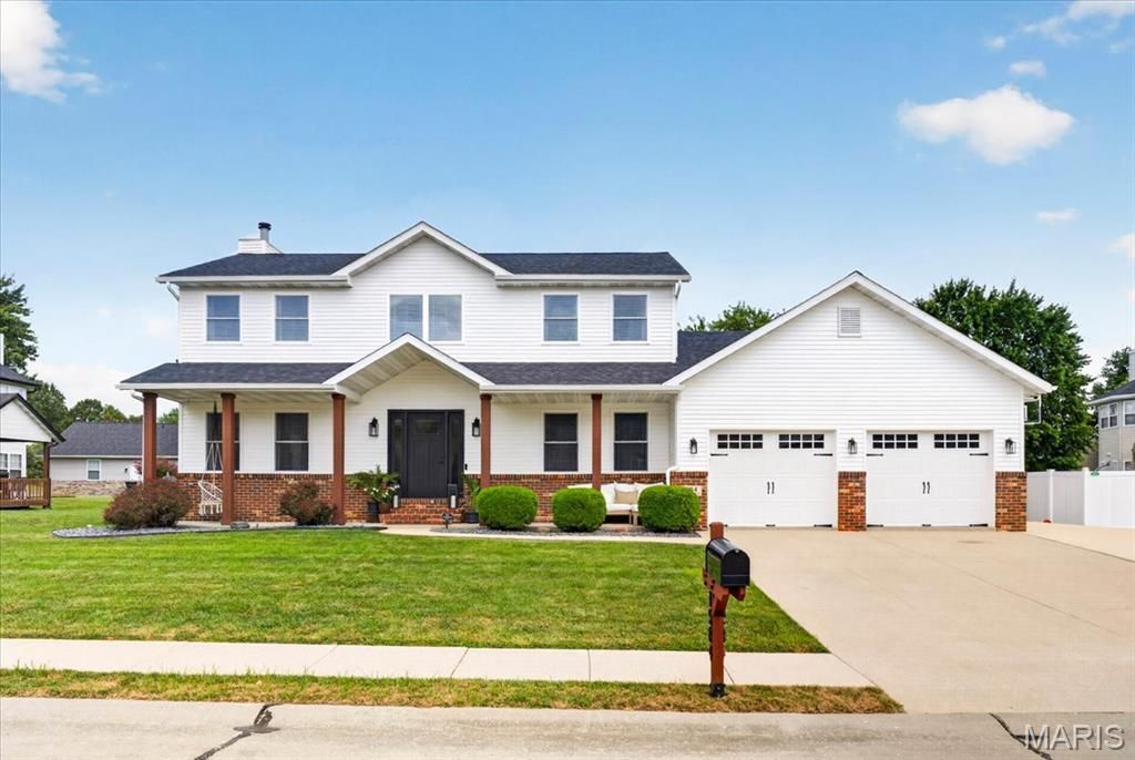 1584 Sinking Springs Drive, O Fallon, IL 62269 Main Photo