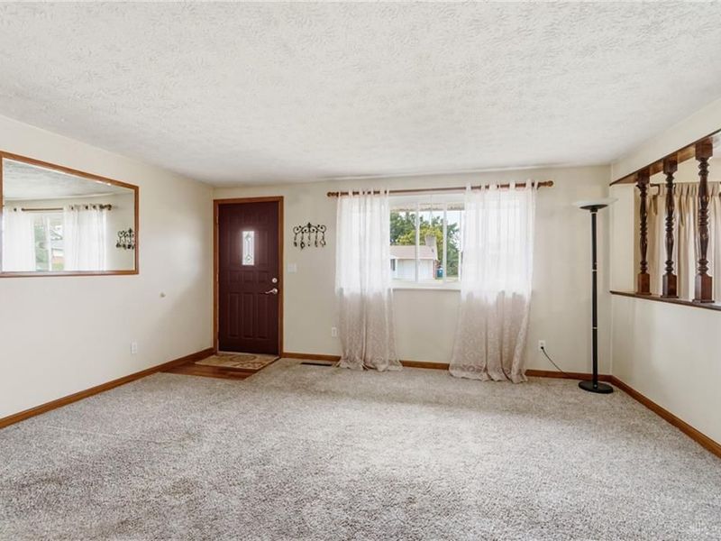 6120 Longford Road, Huber Heights, OH 45424 Photo 4