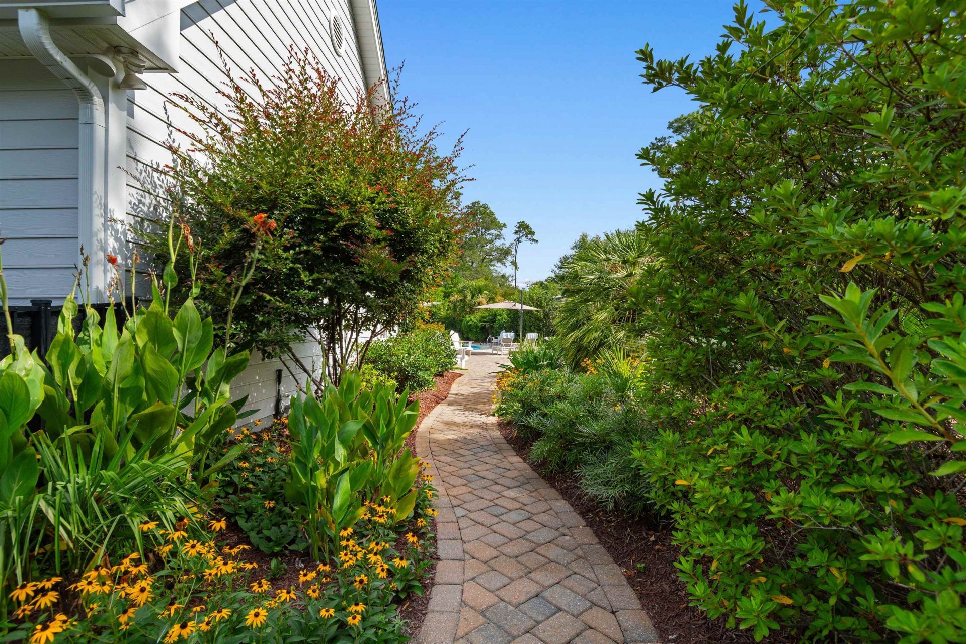 113 Wicklow Way Photo 46