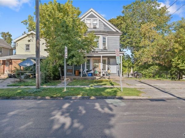 913 Lemoyne Avenue, Unit 15, Syracuse, NY 13208
