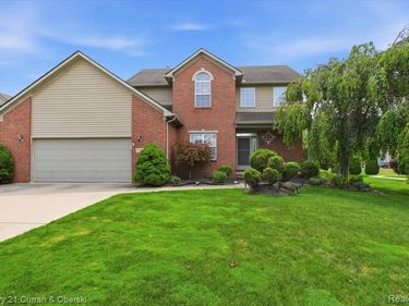 23537 Crescent Ridge Drive, Huron Township, Mi 48164