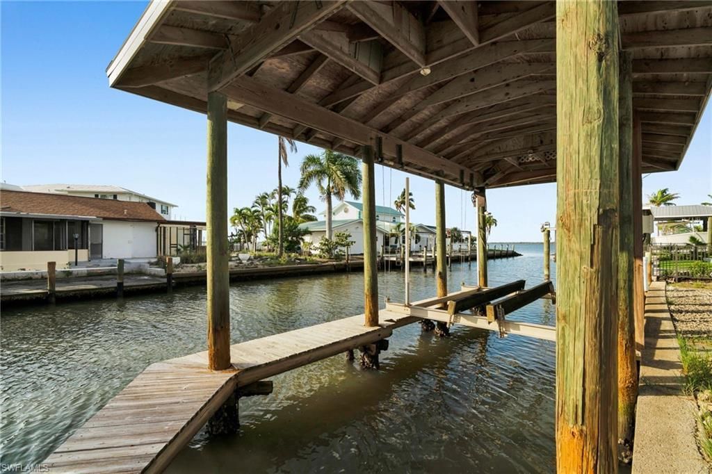 261 Egret St, Fort Myers Beach, FL 33931 Photo
