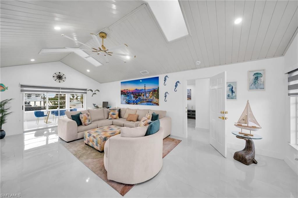 261 Egret St, Fort Myers Beach, FL 33931 Photo