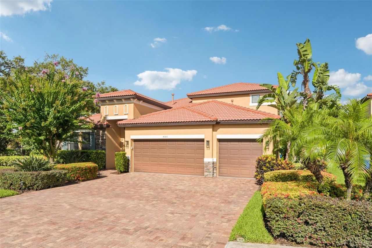 4586 Grand Lakeside Drive, Palm Harbor, FL 34684 Photo