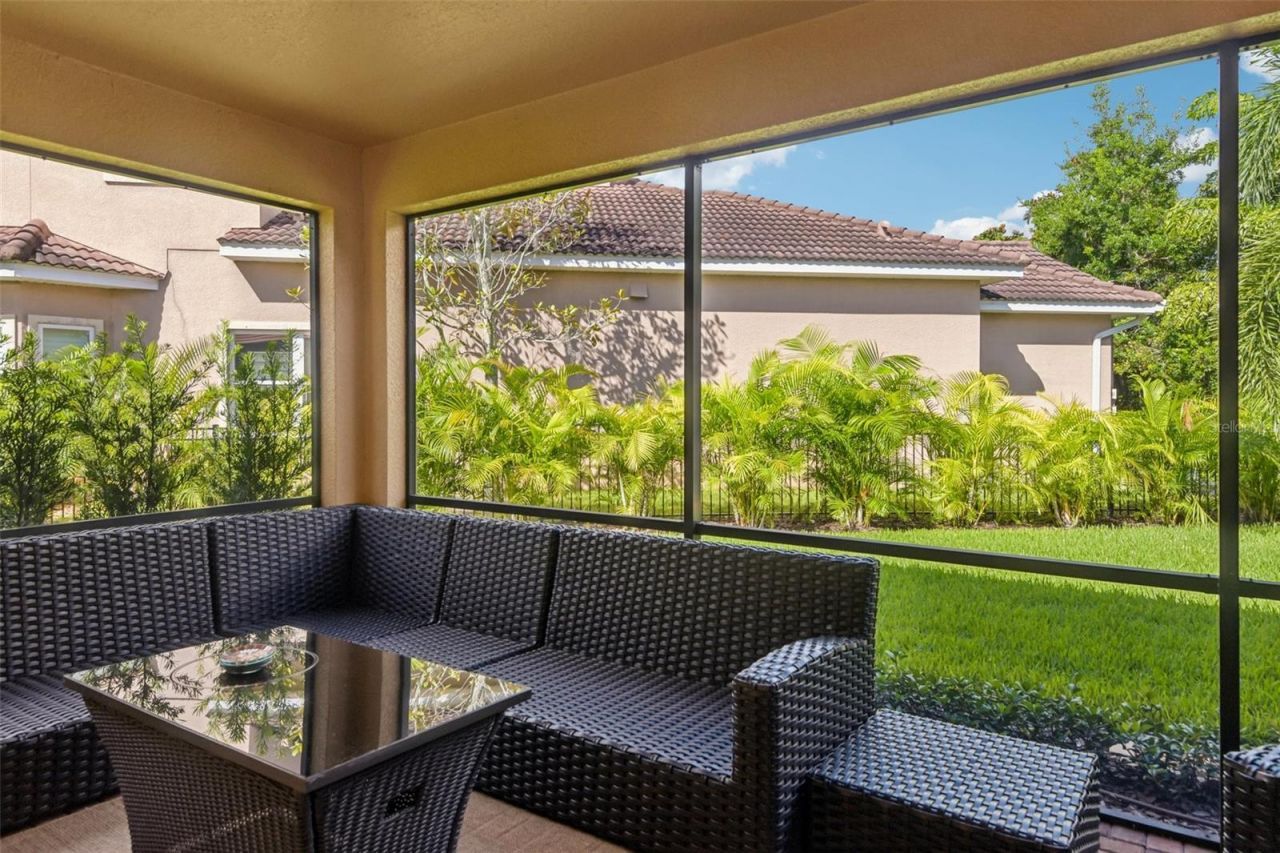 4586 Grand Lakeside Drive, Palm Harbor, FL 34684 Photo