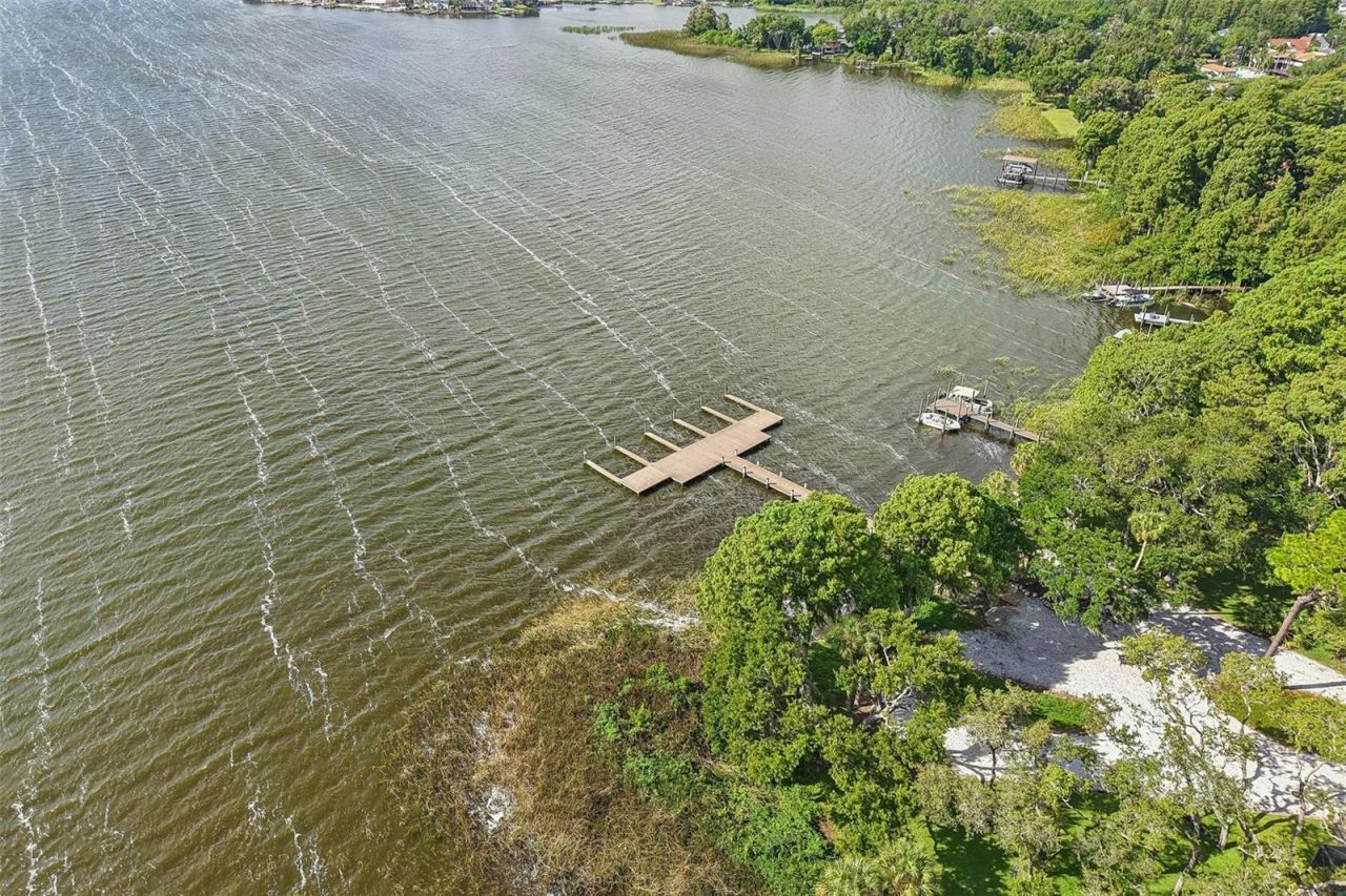 4586 Grand Lakeside Drive, Palm Harbor, FL 34684 Photo