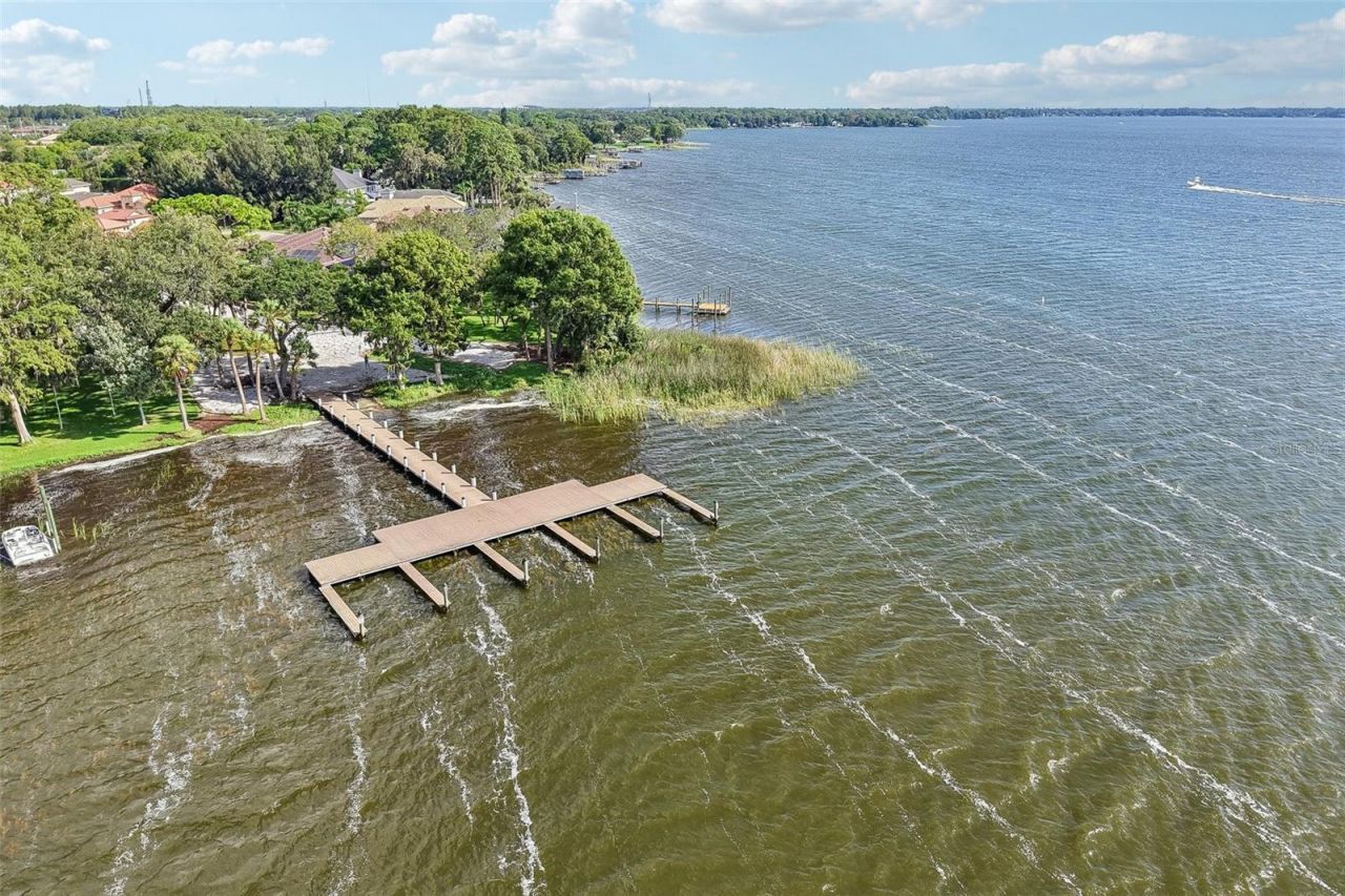 4586 Grand Lakeside Drive, Palm Harbor, FL 34684 Photo
