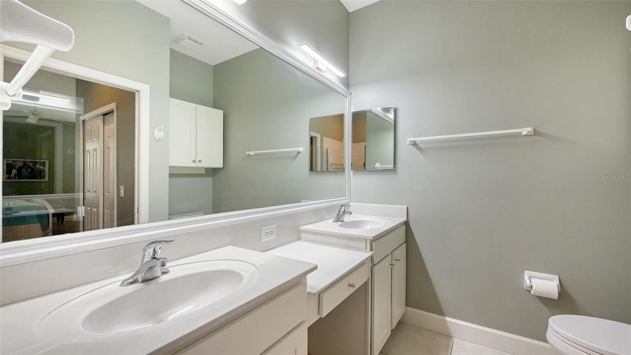 4451 Kariba Lake Terrace, Sarasota, FL 34243 Photo