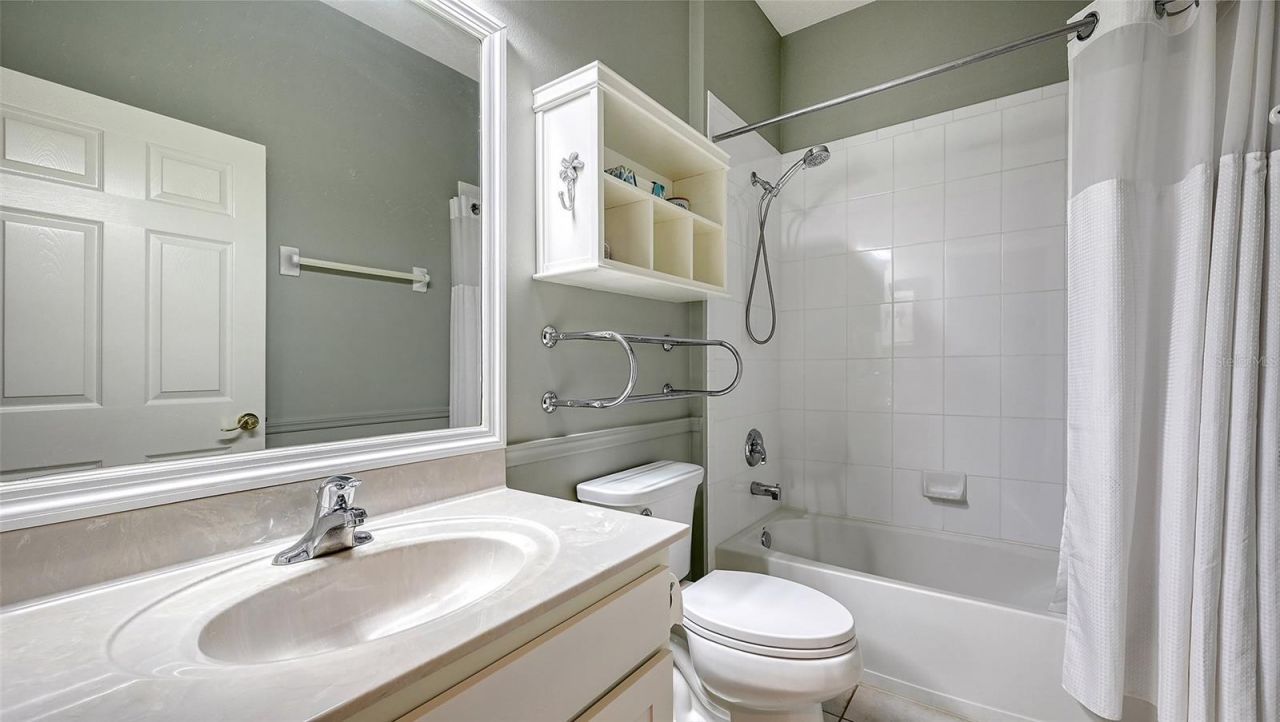 4451 Kariba Lake Terrace, Sarasota, FL 34243 Photo