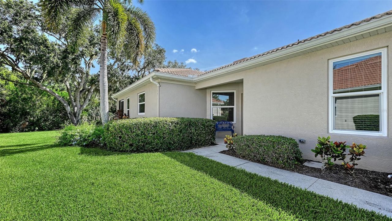 4451 Kariba Lake Terrace, Sarasota, FL 34243 Photo