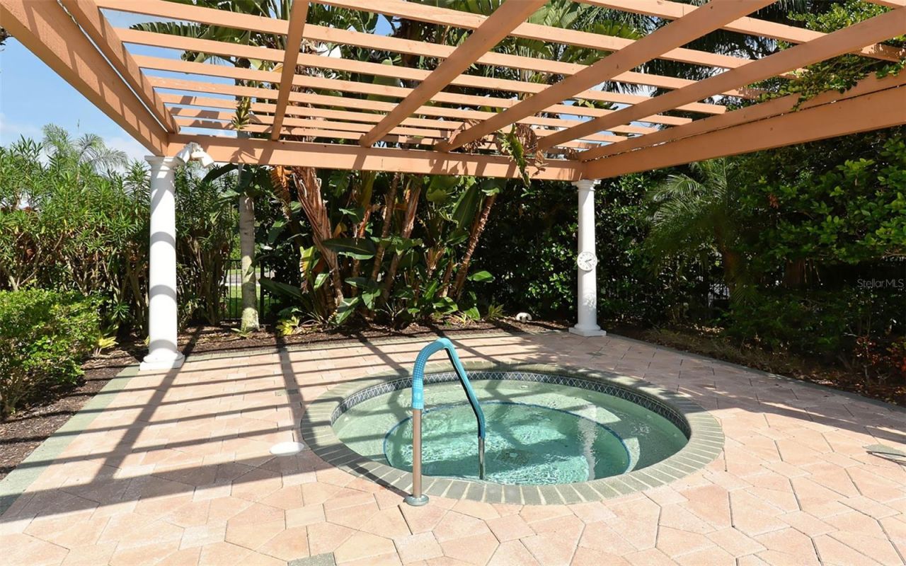 4451 Kariba Lake Terrace, Sarasota, FL 34243 Photo