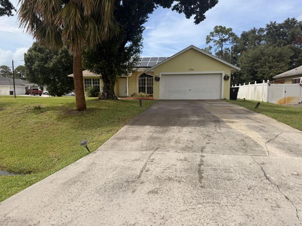 1765 SW Desert Avenue, Port St. Lucie, FL 34953