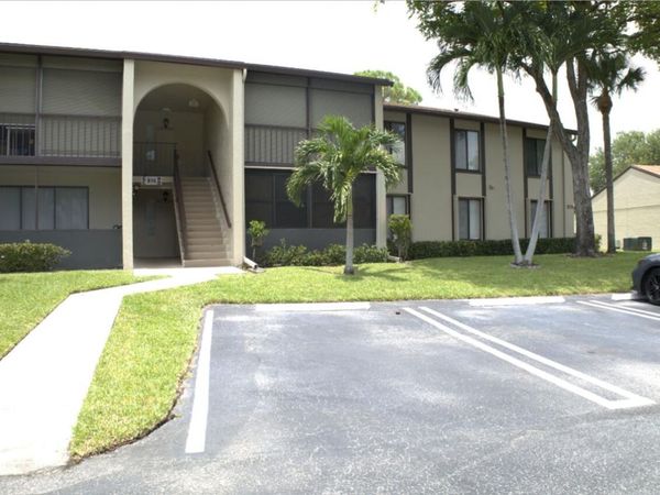 815 Sky Pine Way, Unit D2, Greenacres, FL 33415