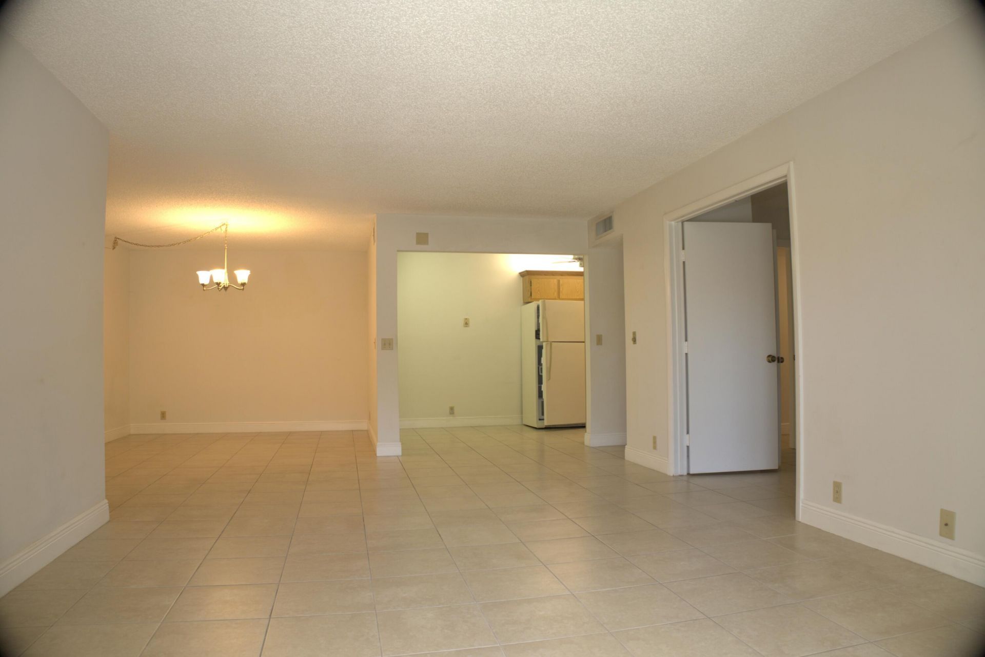 815 Sky Pine Way, Unit D2, Greenacres, FL 33415 Photo
