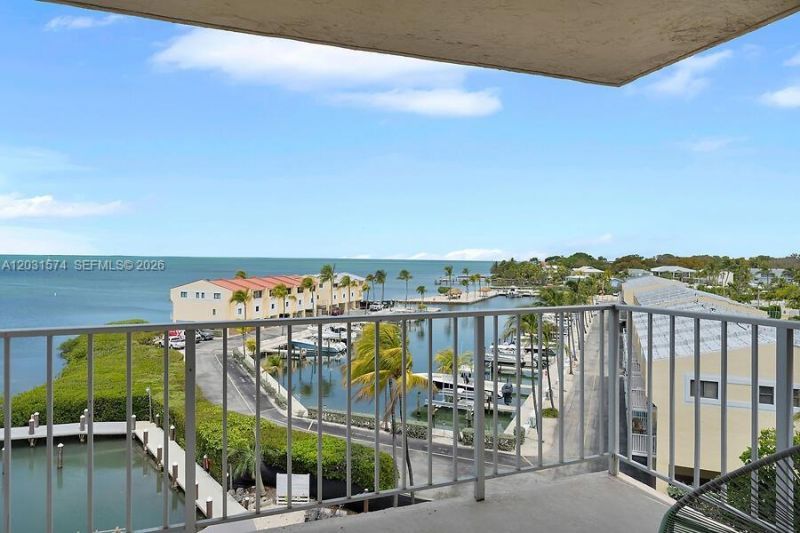 88500 Overseas Hwy, Unit 504, Plantation Key, FL 33070 Photo