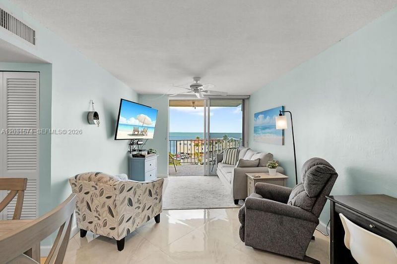 88500 Overseas Hwy, Unit 504, Plantation Key, FL 33070 Photo