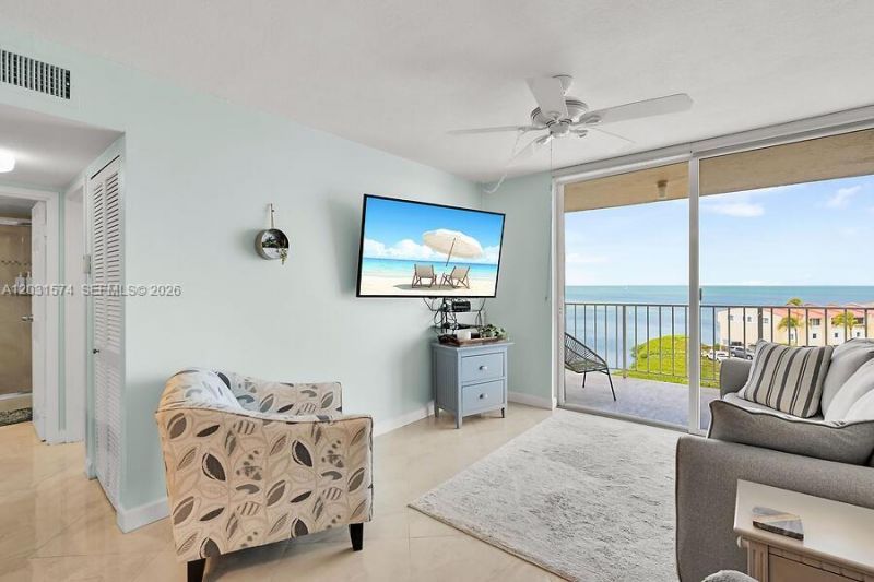 88500 Overseas Hwy, Unit 504, Plantation Key, FL 33070 Photo