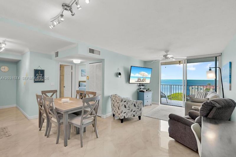 88500 Overseas Hwy, Unit 504, Plantation Key, FL 33070 Photo