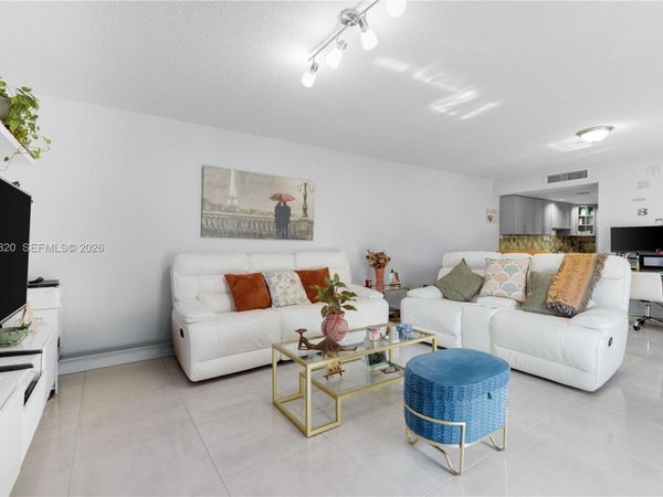 14357 SW 97th Terrace , Miami, FL 33186
