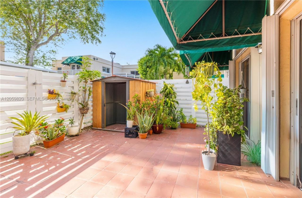 14357 SW 97th Terrace , Miami, FL 33186 Photo