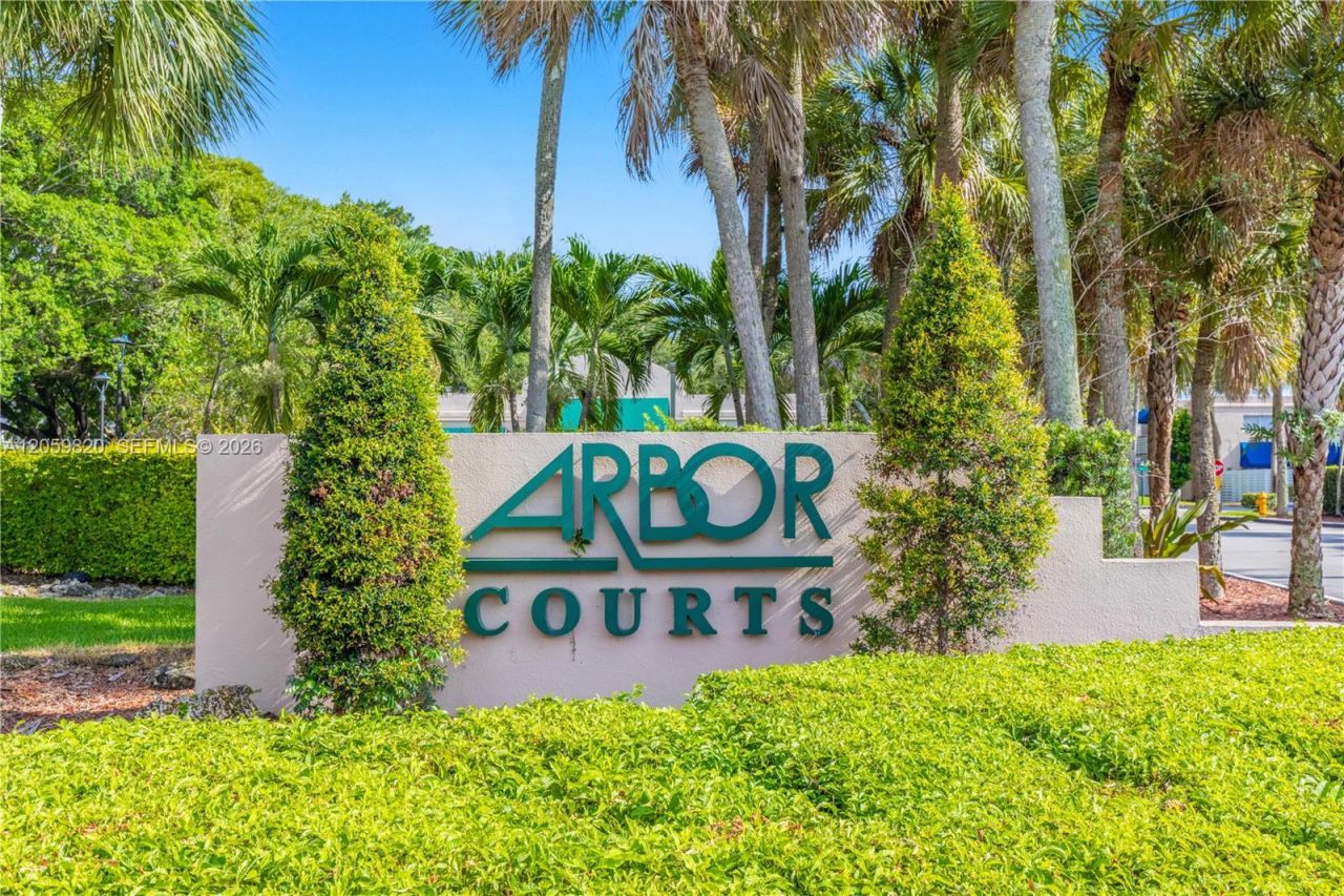 14357 SW 97th Terrace , Miami, FL 33186 Photo
