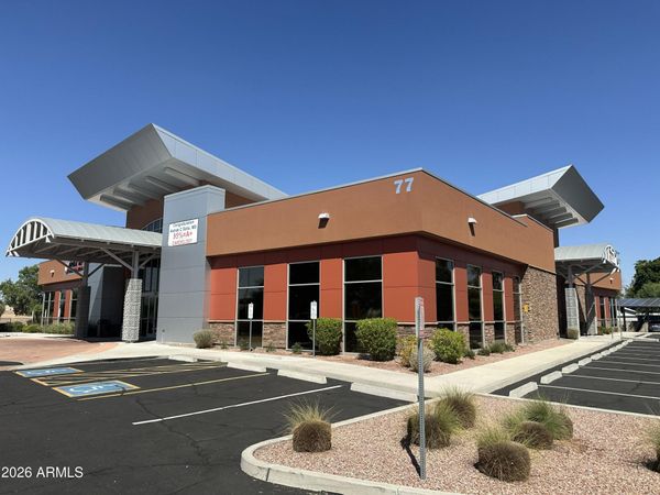 77 S DOBSON Road, Chandler, AZ 85224