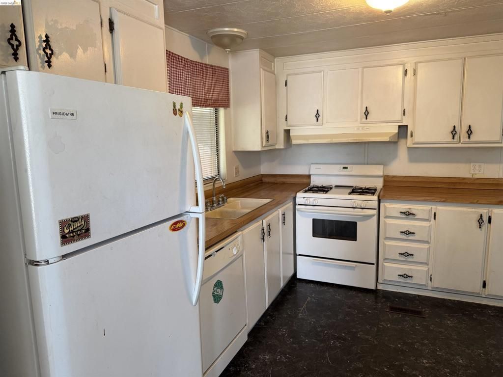18438 Carter St, Tuolumne, CA 95379 Main Photo