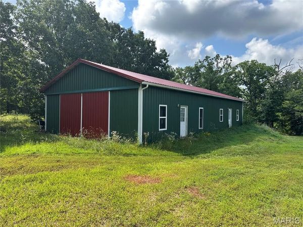 4554 Elkhead Road, Bland, MO 65014