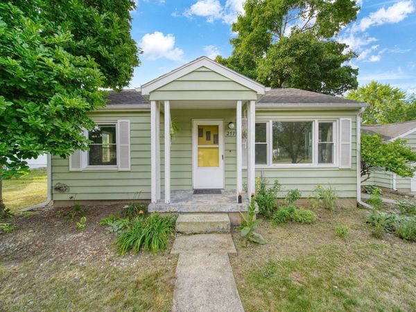 2519 Airport Road, Adrian, MI 49221