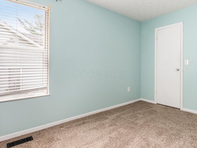 2973 Stone Mountain Drive , Pickerington, OH 43147 Photo 18