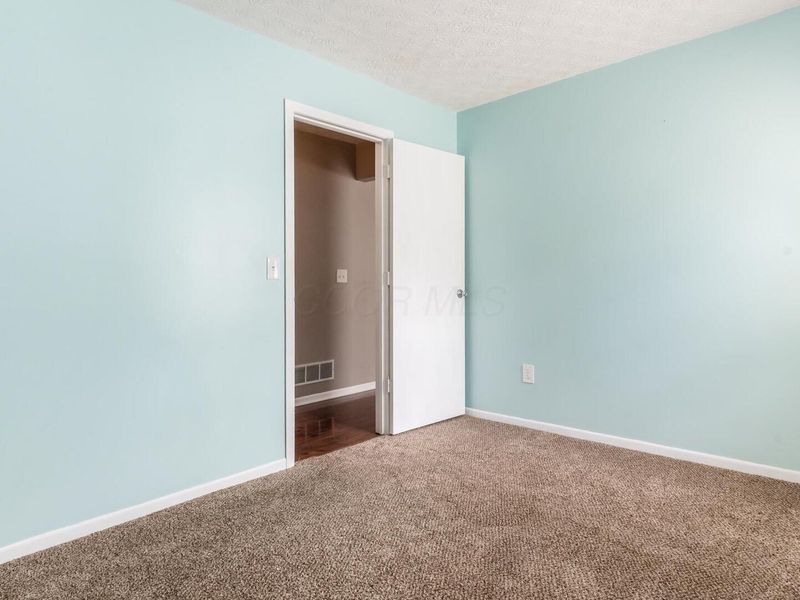 2973 Stone Mountain Drive , Pickerington, OH 43147 Photo 19