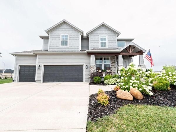 17647 W 163rd Terrace, Olathe, KS 66062