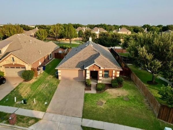 2500 Navasota Drive, Little Elm, TX 75068