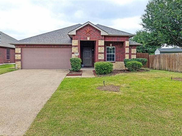 2500 Navasota Drive, Little Elm, TX 75068