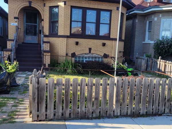 5226 W Wolfram Street, Chicago, IL 60641