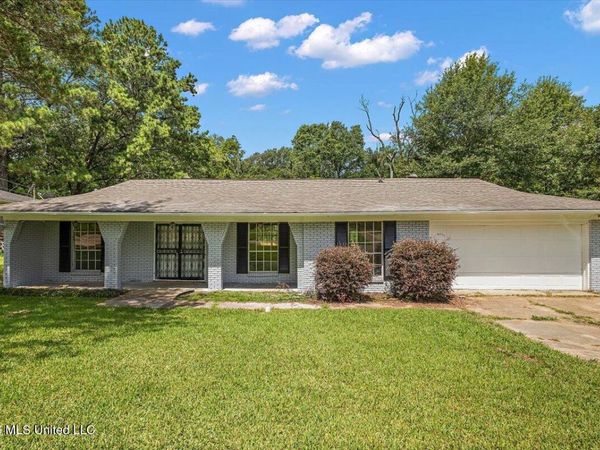 3343 Fleetwood Drive, Jackson, MS 39212