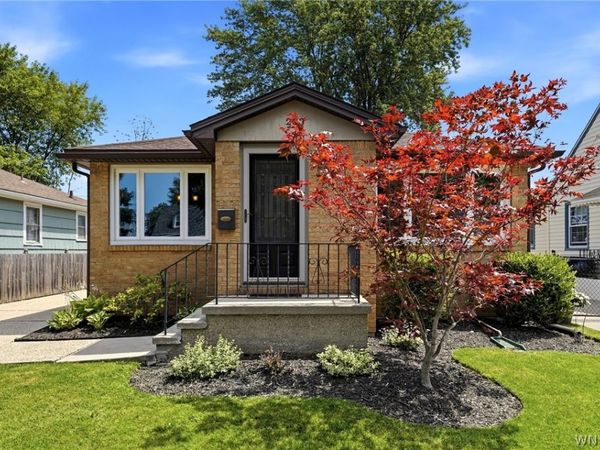 283 Wilmington Avenue , Tonawanda, NY 14150