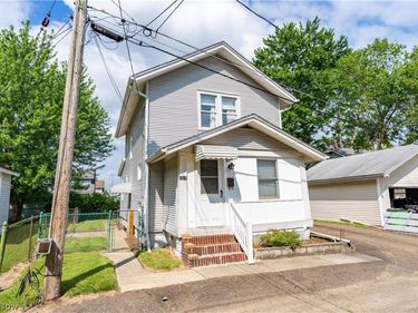 1515 Pearl Place SE, Massillon, OH 44646
