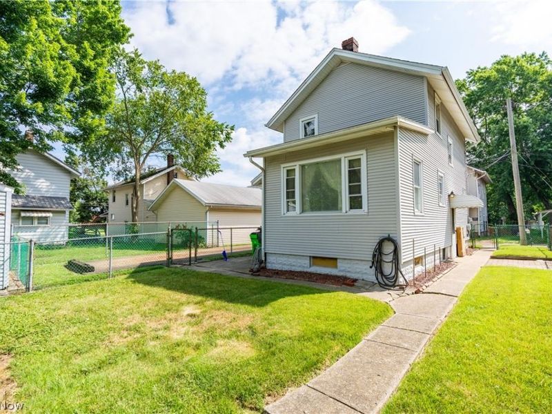 1515 Pearl Place SE, Massillon, OH 44646 Photo 3