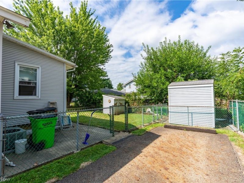 1515 Pearl Place SE, Massillon, OH 44646 Photo 4