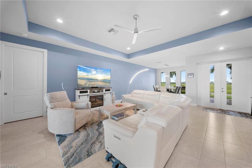 3213 NW 9th St, Cape Coral, FL 33993 Photo