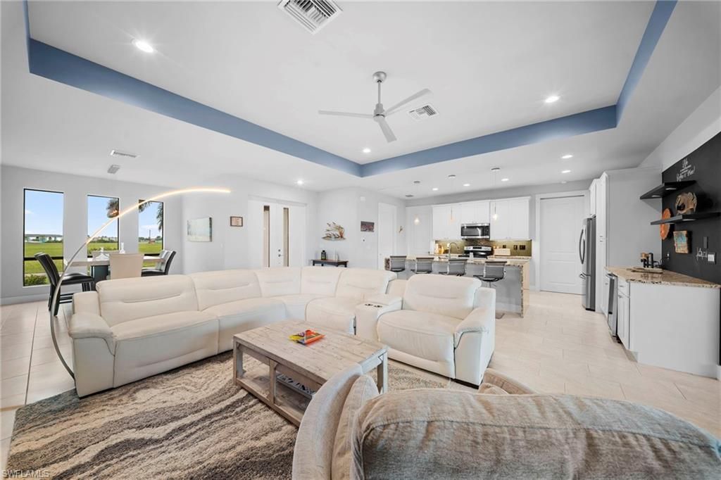 3213 NW 9th St, Cape Coral, FL 33993 Photo