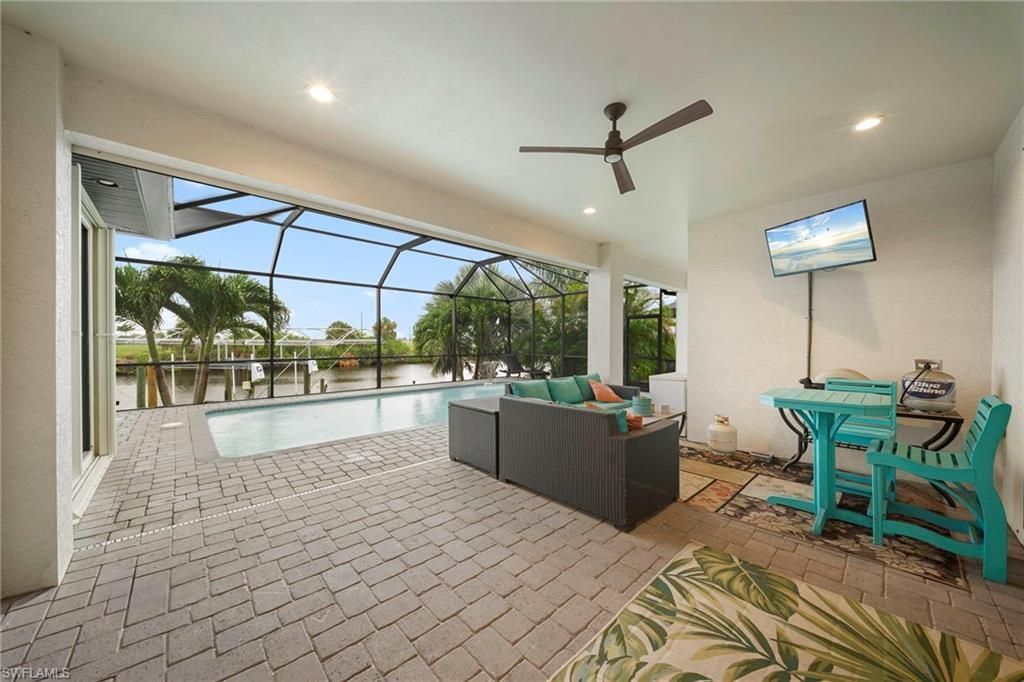 3213 NW 9th St, Cape Coral, FL 33993 Photo