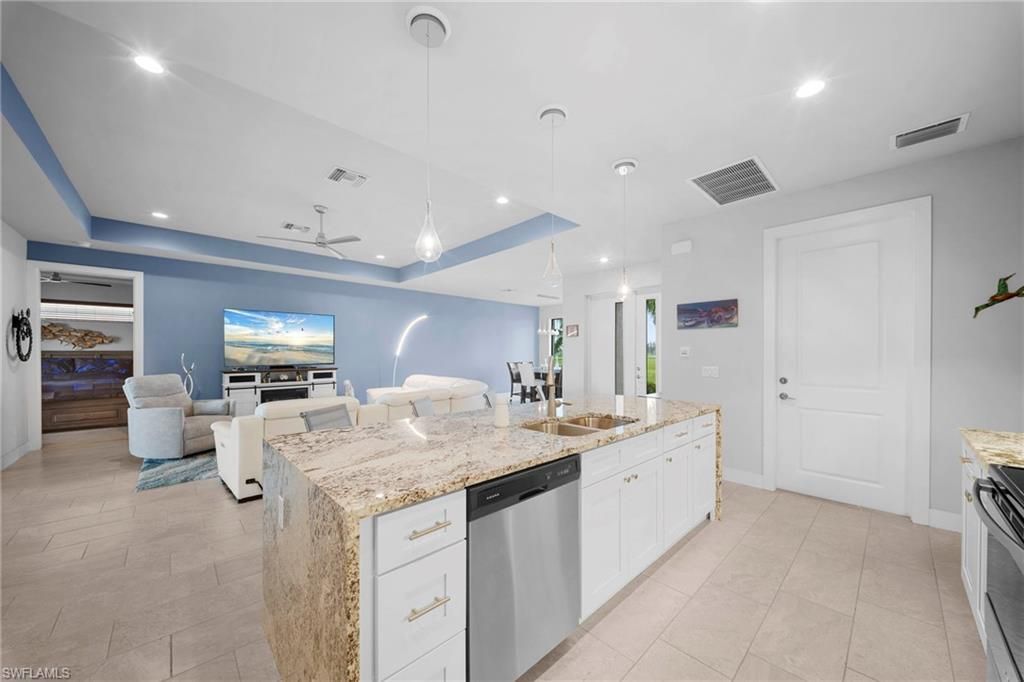 3213 NW 9th St, Cape Coral, FL 33993 Photo